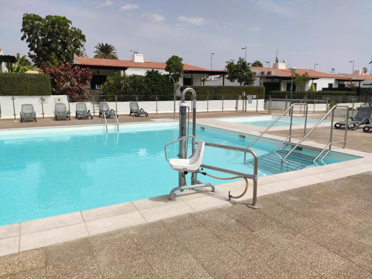 Bungalow With Private Garden Nex To Yumbo Center Villa Maspalomas  Exterior photo