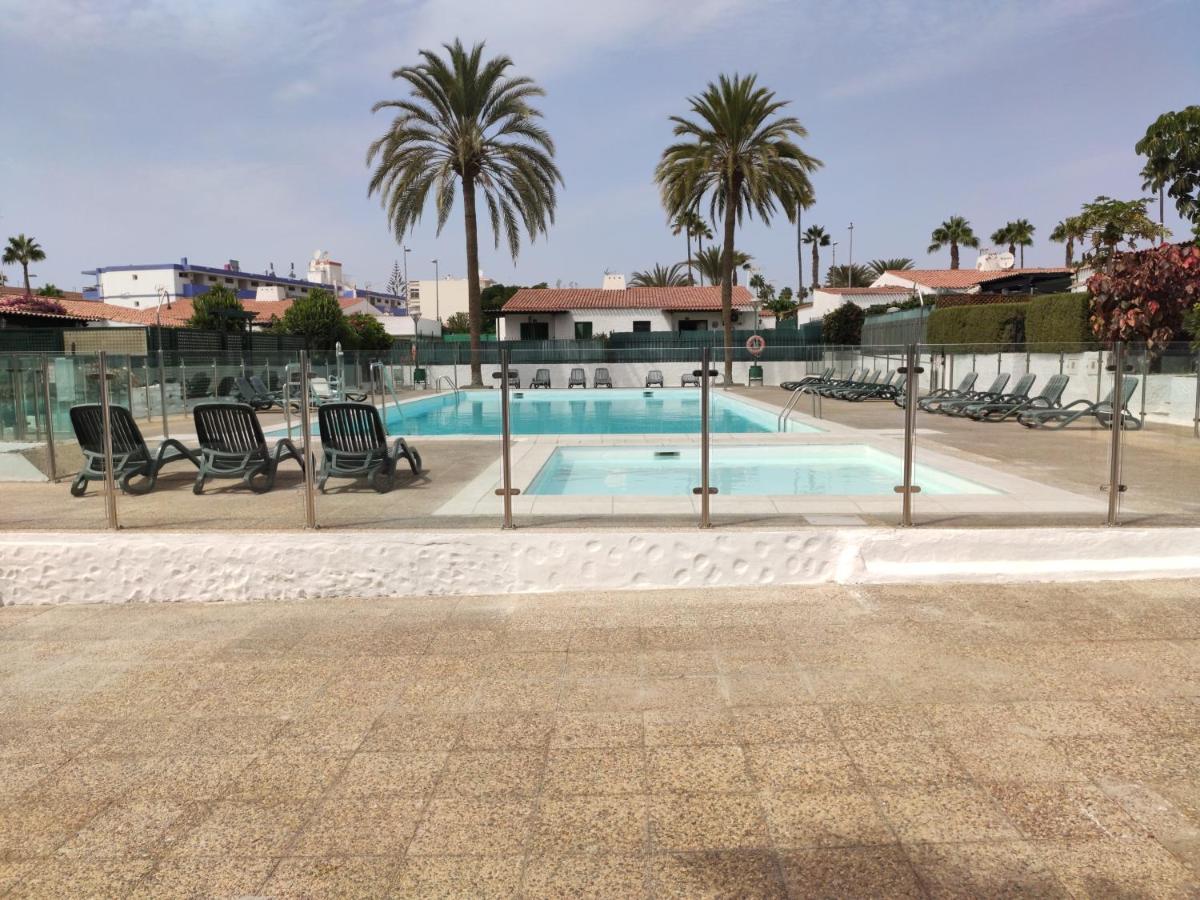 Bungalow With Private Garden Nex To Yumbo Center Villa Maspalomas  Exterior photo